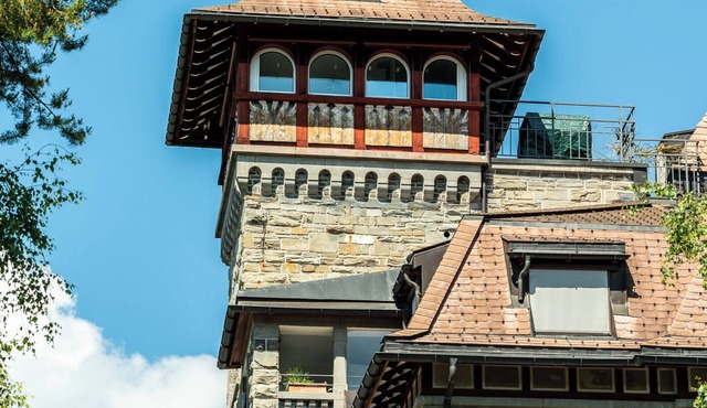 The luxury apartment, 135m2, above the roofs of Flims Waldhaus.
