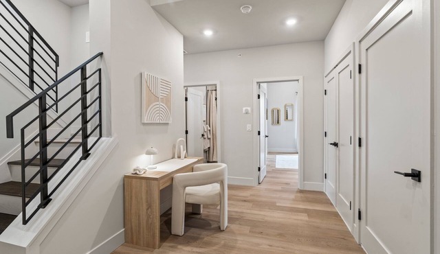 The Luxury Retreat - JH Rentals