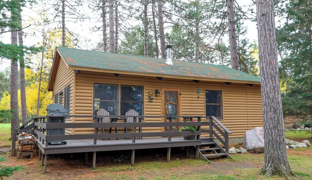 The Lynx Cabin at Timber Bay