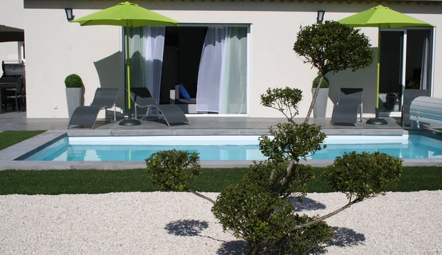 The Mapokia1 air-conditioned villa with private heated pool near Uzés *.
