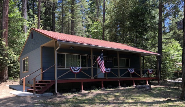 The Madrone Lakeside Beach House