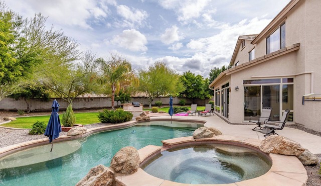 The Magic on Midway Luxury Home in Glendale - 5 BR/2.5 Bath/Unique Game Room