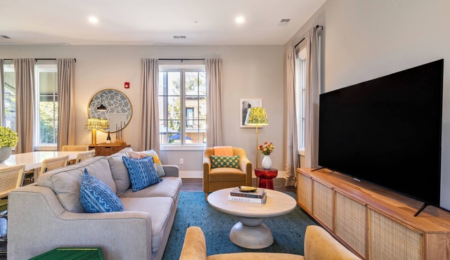 The Magnolia #11 by AvantStay | 5 Mins to Downtown