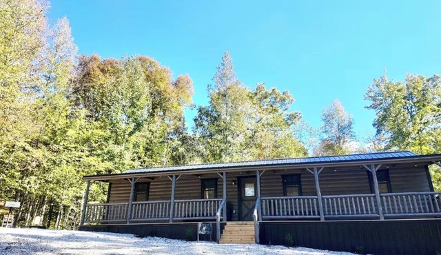 The Magnolia Cabin, Cabin #4 at Coppers Peak