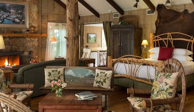 The Magnolia Suite Escape to an Authentic Texas Ranch with Unique Activities!