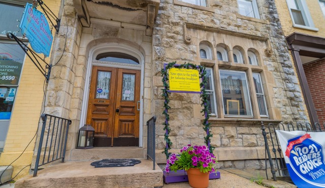 The Maid's Quarters Bed Breakfast & Tearoom