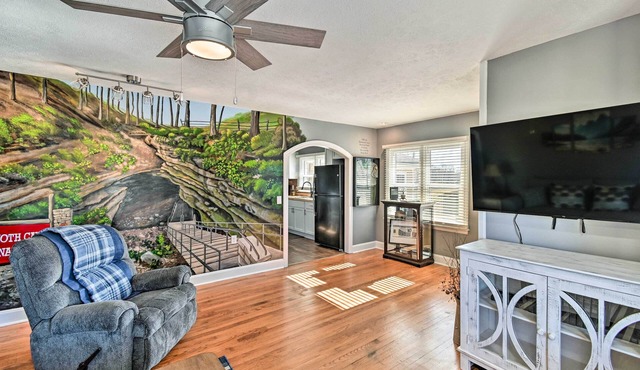 'The Mammoth Cave Rock House' Near Nat'l Park