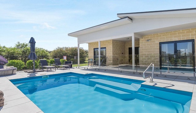 THE MANDALAY VILLA 2