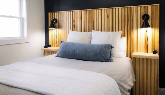 The Mane & Co - No. 3