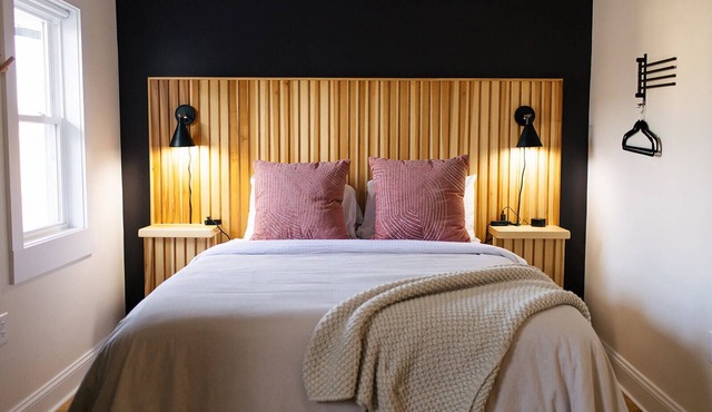 The Mane & Co - No. 4