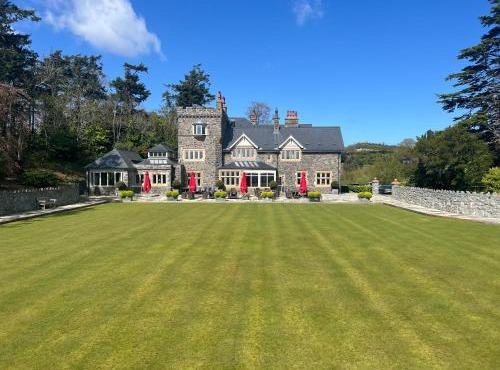 The Manor Boutique Hotel Restaurant and Bar