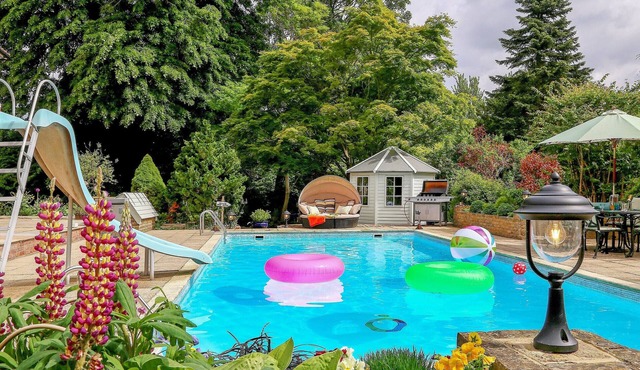 The Manor Coach House