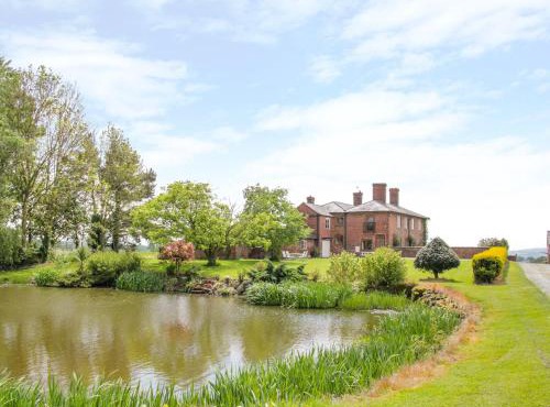 The Manor House at Kenwick Lodge