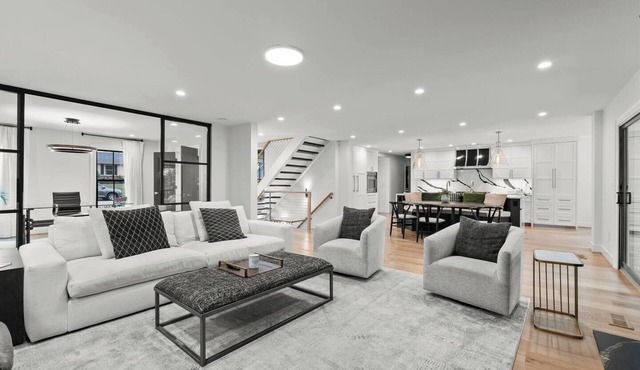 The Manor House - No Clean Fee