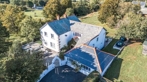 The Manor House Skerry Vore