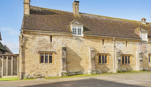 The Manor Stables - UK48247