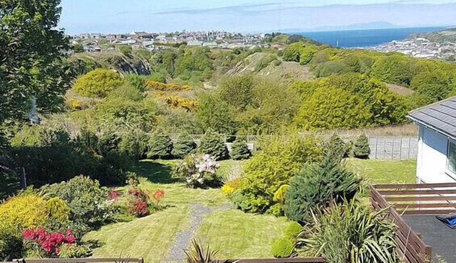 The Mansion Bed & Breakfast