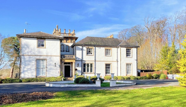 The Mansion House at Kirkhill