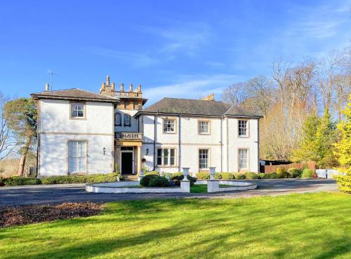 The Mansion House At Kirkhill