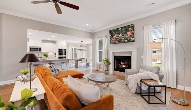 The Marigold - Modern - 5 mi to Downtown