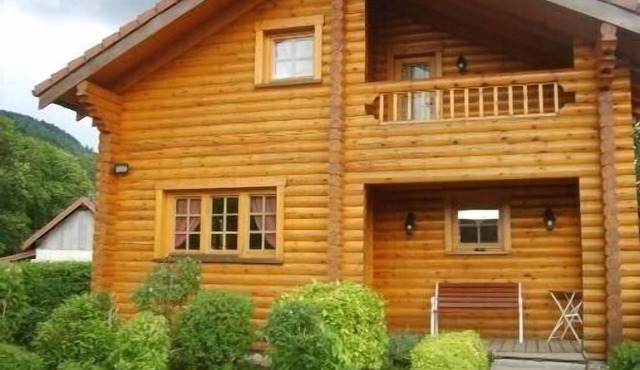 The Marlotte new mountain style timber chalet, very tasteful decoration