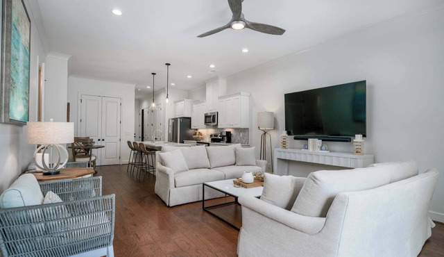 The Maxie at The Capstone | Luxury Townhome in Downtown Tuscaloosa