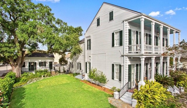 The Mazant: Renovated 1880s Bywater Mansion w/Pool