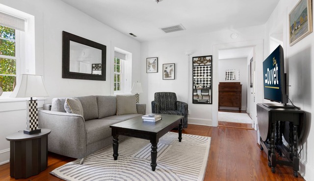 The McKenzie Suite at The Mary Scott House
