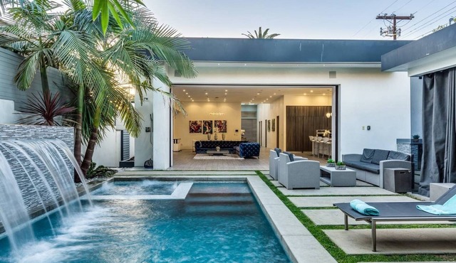 The Melrose Villa Sum