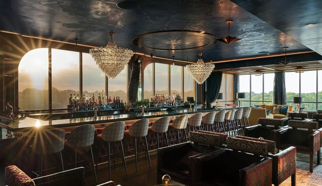 The Memphian, a Tribute Portfolio Hotel