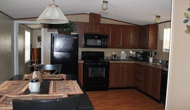 The Merle Haggard Cabin