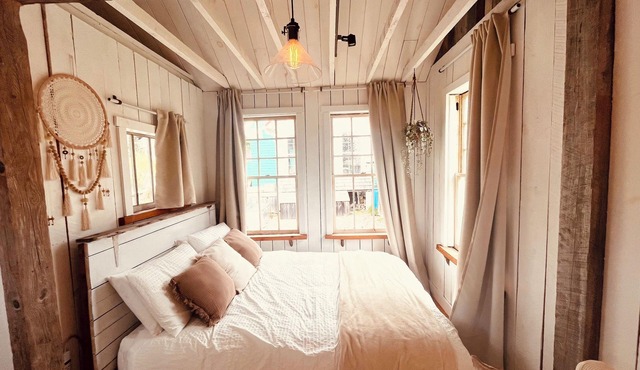 The Mermaid Bunkie. A cosy space in the heart of the South Shore.