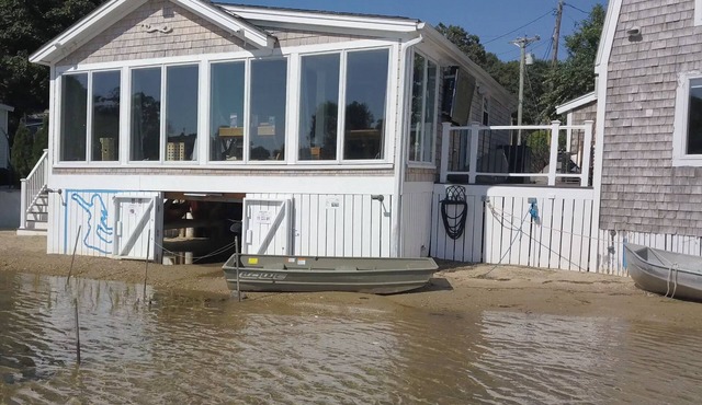 The Mermaid Cottage @ The Compound Beach Resort Habitat