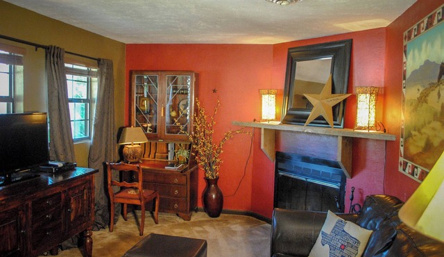 The Mesquite Cabin at Starlight Canyon Bed & Breakfast