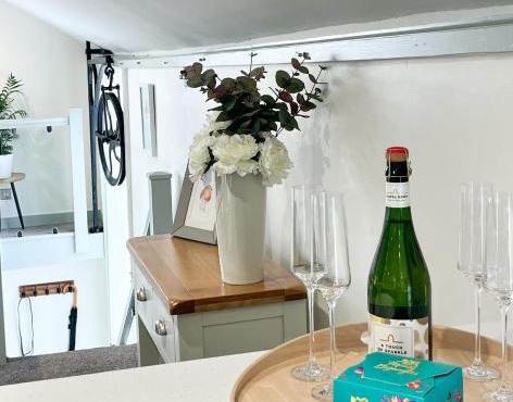 The Mews Pet Friendly and Parking