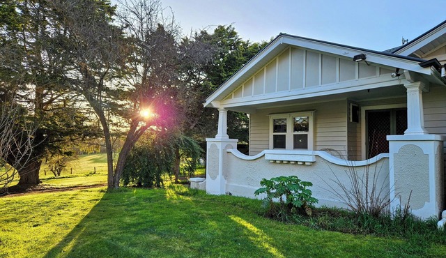 The Mia Mia Newstead - Pet Friendly Country Retreat close to town