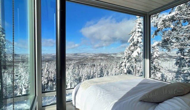 The MICA - Panoramic View With Spa Near Quebec City