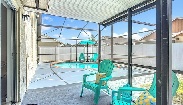 The Mickey House – Cozy 2-Bedroom Retreat Minutes from Disney + AC