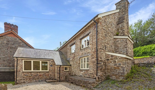 The Mill House, Bampton