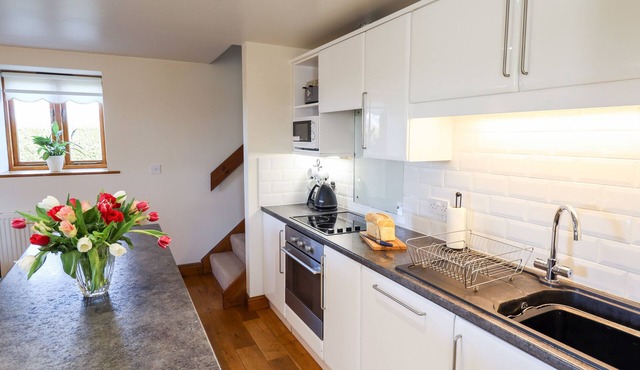 THE MILL HOUSE, character holiday cottage in North Somercotes