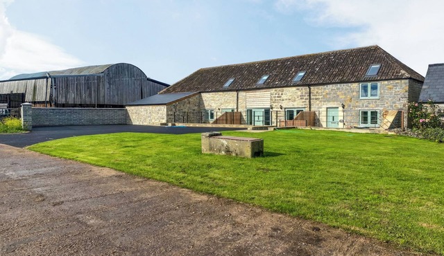 The Mill House UK47418