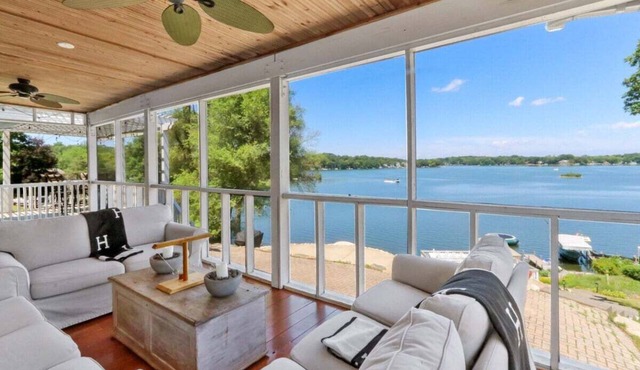 The Mill-Lauderdale Lake Luxury |Breathtaking Views |Kayaks |15 Minutes to Skiing |Pier |Firepit