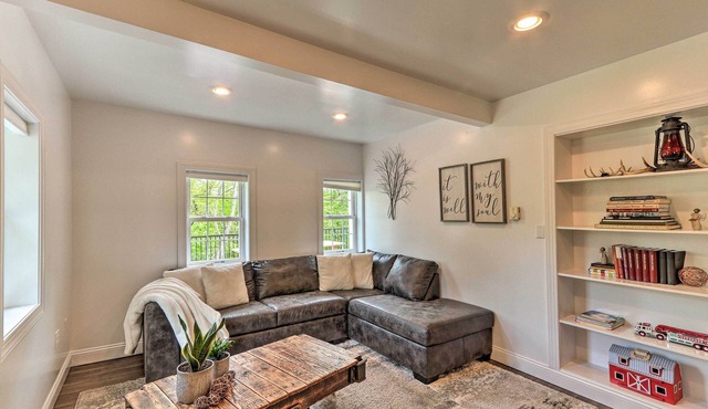 The Millersburg Mountain House Getaway w/Gazebo!