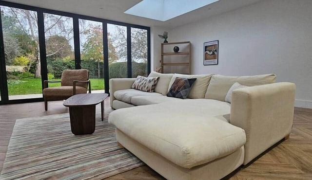 The Minimalist's Retreat Oxford