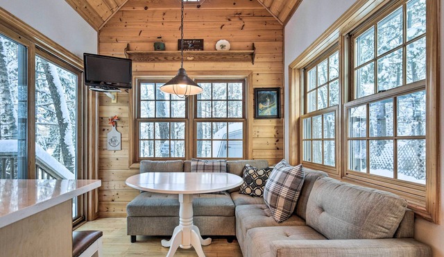 'The Minocqua Blue House' w/Private Beach & Pier