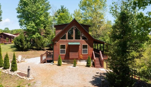 The Misty Blue Mountain Retreat