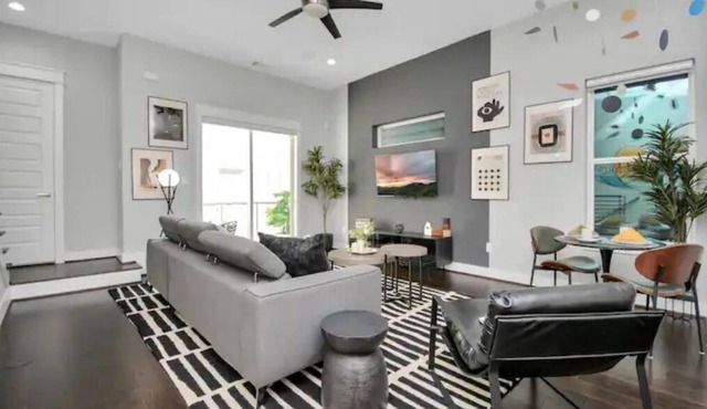 The Mohr Haus | Walk to NRG Stadium | TMC | 3BR3BA