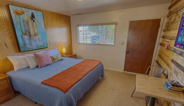 The Mokee Motel (Room 3)