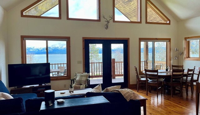 The Montana Lakeview Chalet: Flathead Lake