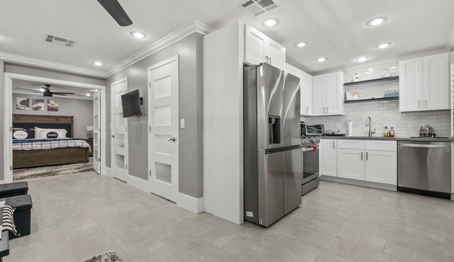 The Montecito Casita | Luxury Casita + Yard in Old Town Scottsdale